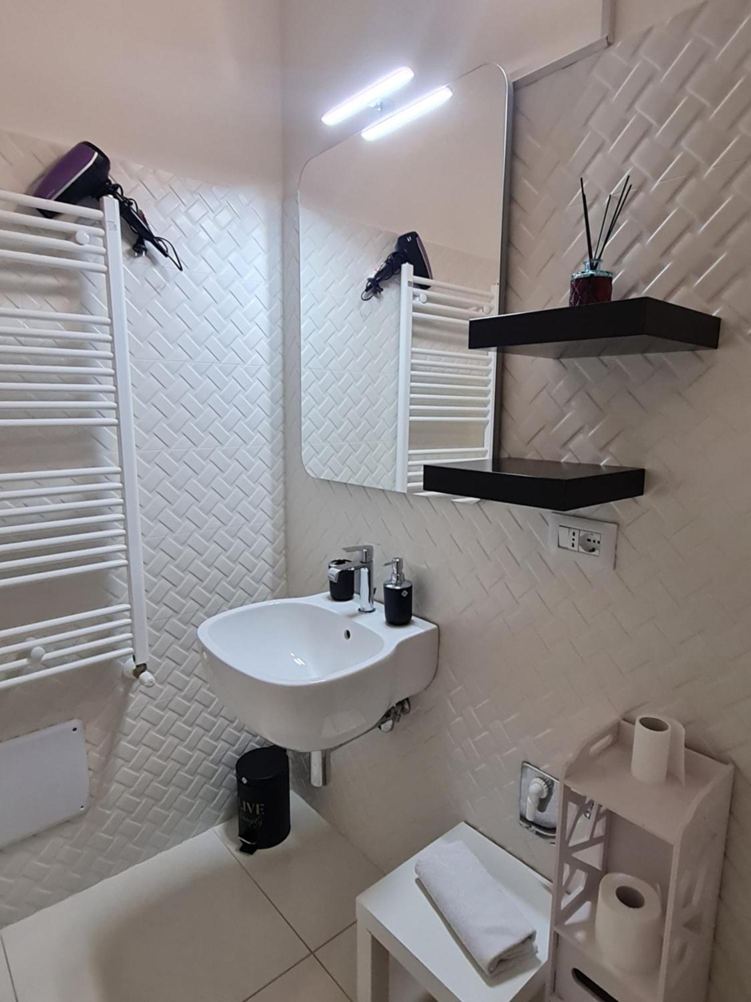 شقة Casa Giulia LʼAquila المظهر الخارجي الصورة
